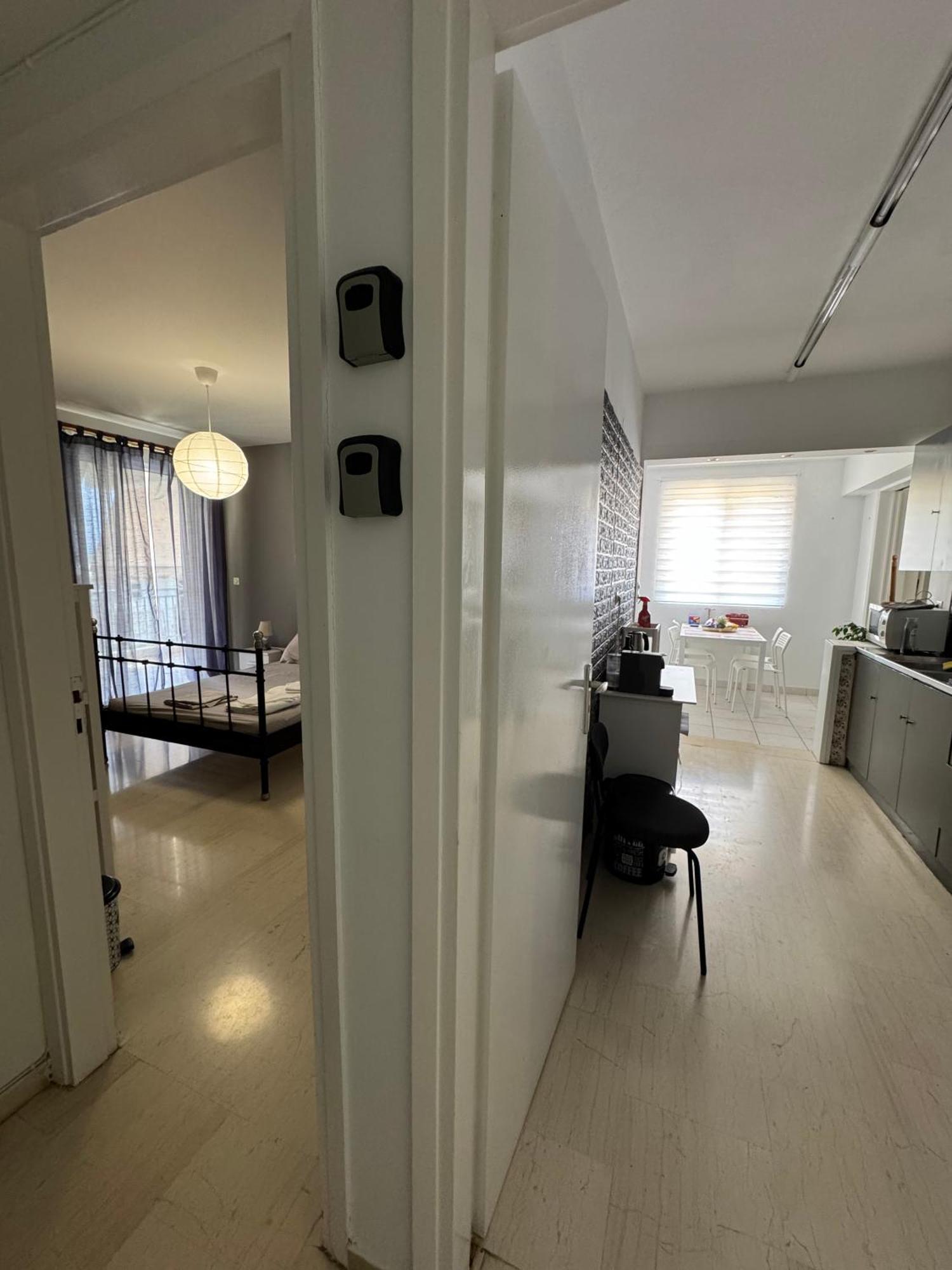 Windsor Place Apartment - Vouliagmeni Athens Exterior photo